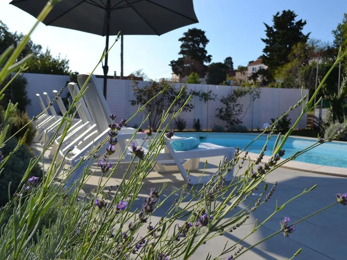 Lovely Holiday Home In Brbinj With Private Pool